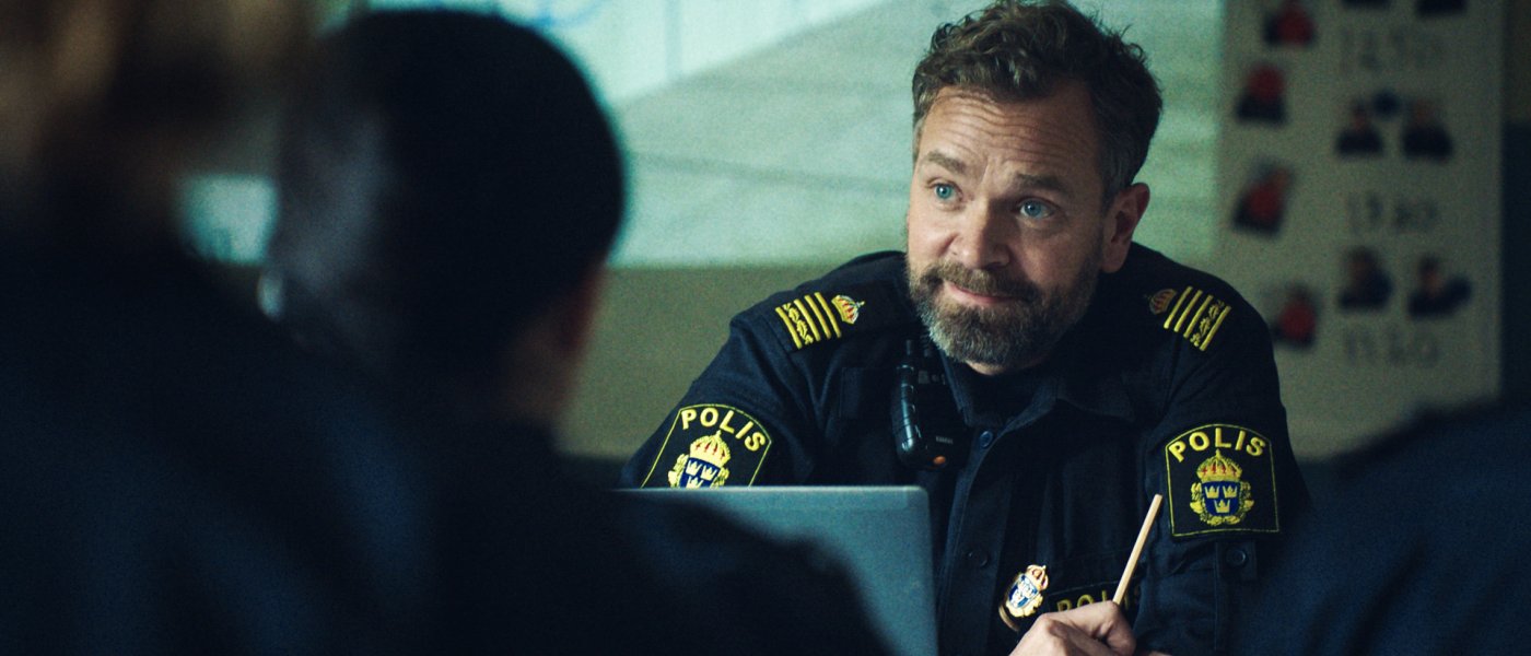 Bild på Per Lasson i sin roll som polischef Jesse i Tunna Blå Linjen