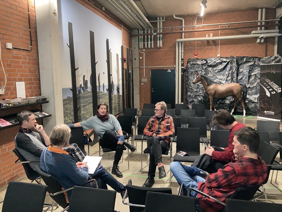 Filmpedagoger samtalar under den interregionala nätverksträffen i Ystad Studios i slutet av november, arrangerad av Film i Skåne.