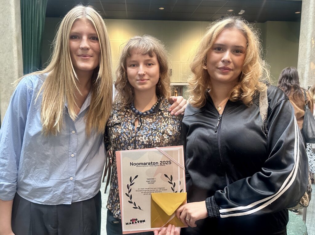 Laget Tagning 1 fick ett hedersomnämnande för filmen "Extas"