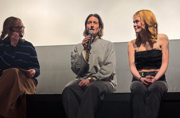 Regissör Malin Englund vid premiär av Flatan i Sjöbo